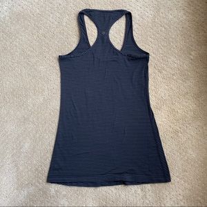 Lululemon Tank Size 4 Black Gray Stripes Striped